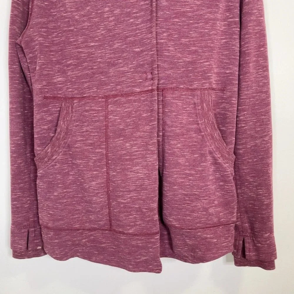 LULULEMON | FIND YOUR CENTRE WRAP IN RUST BERRY - Picture 6 of 16